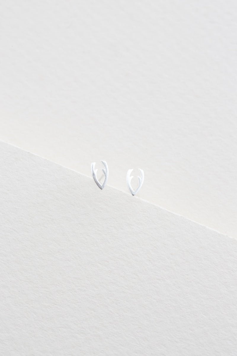 Tiny Antler Earrings | Silver (14K)