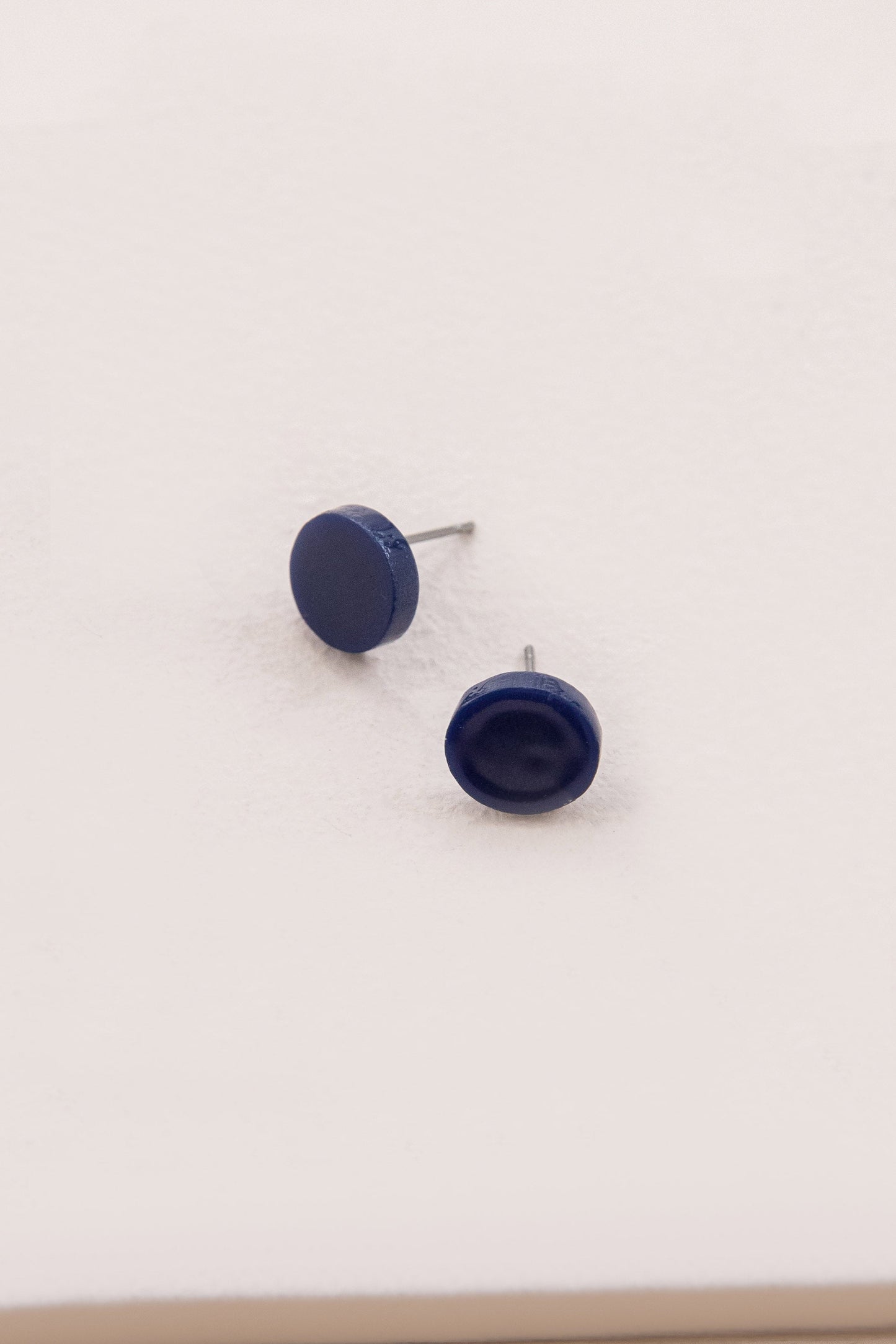 Porsha Circle Stud Earrings | Navy