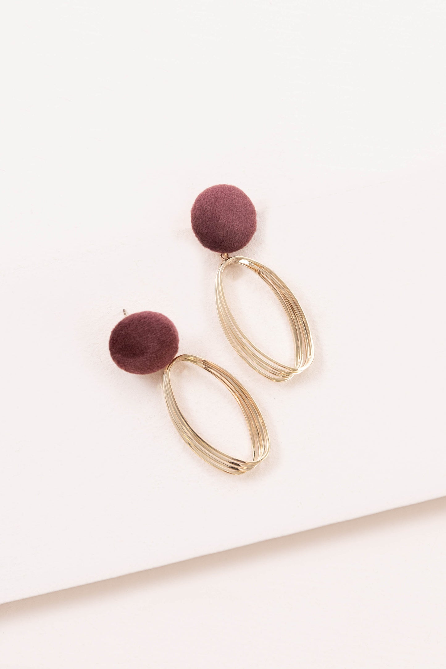 Pursuit Button Earrings | Maroon