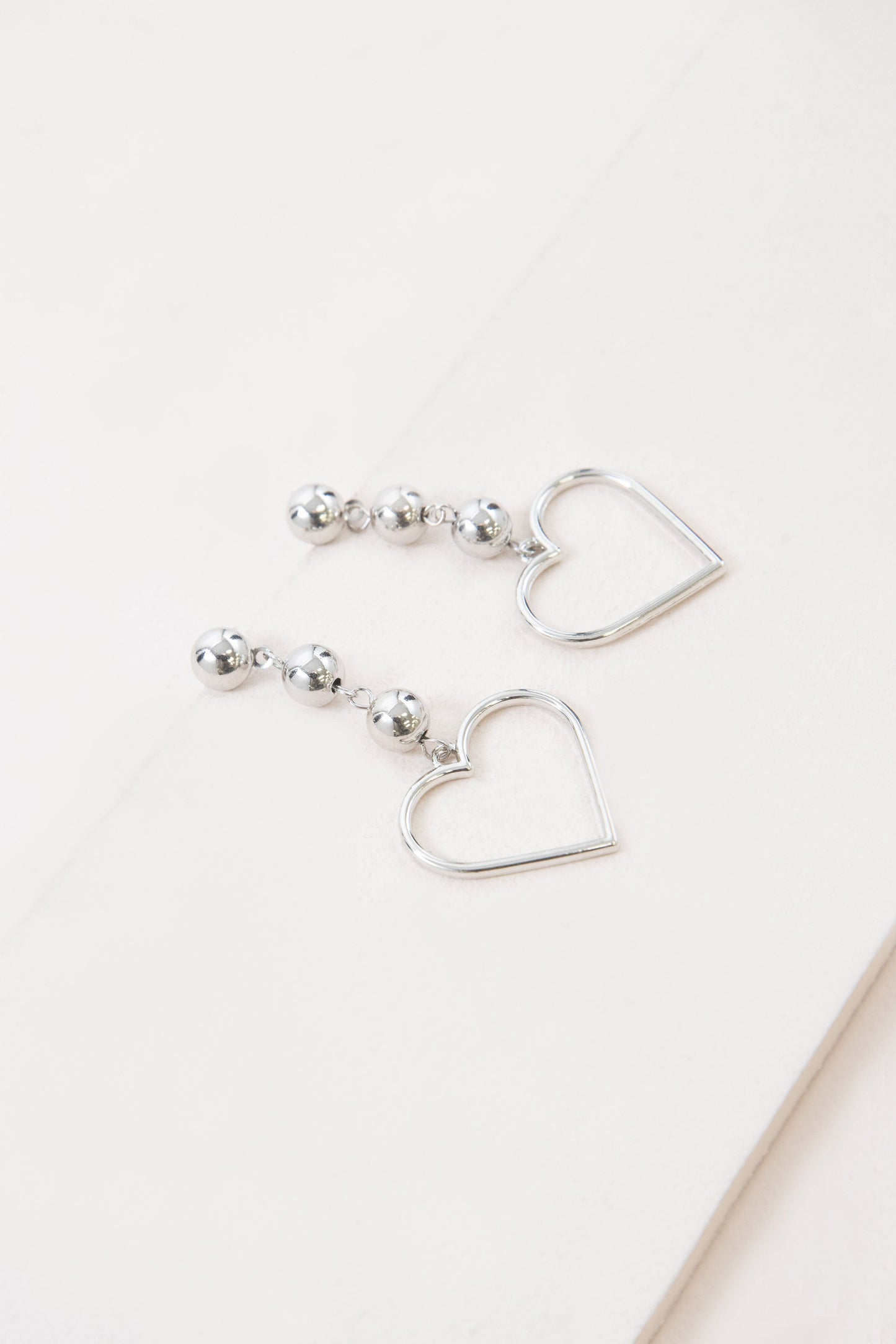 It's a Fling Drop Earrings | Silver