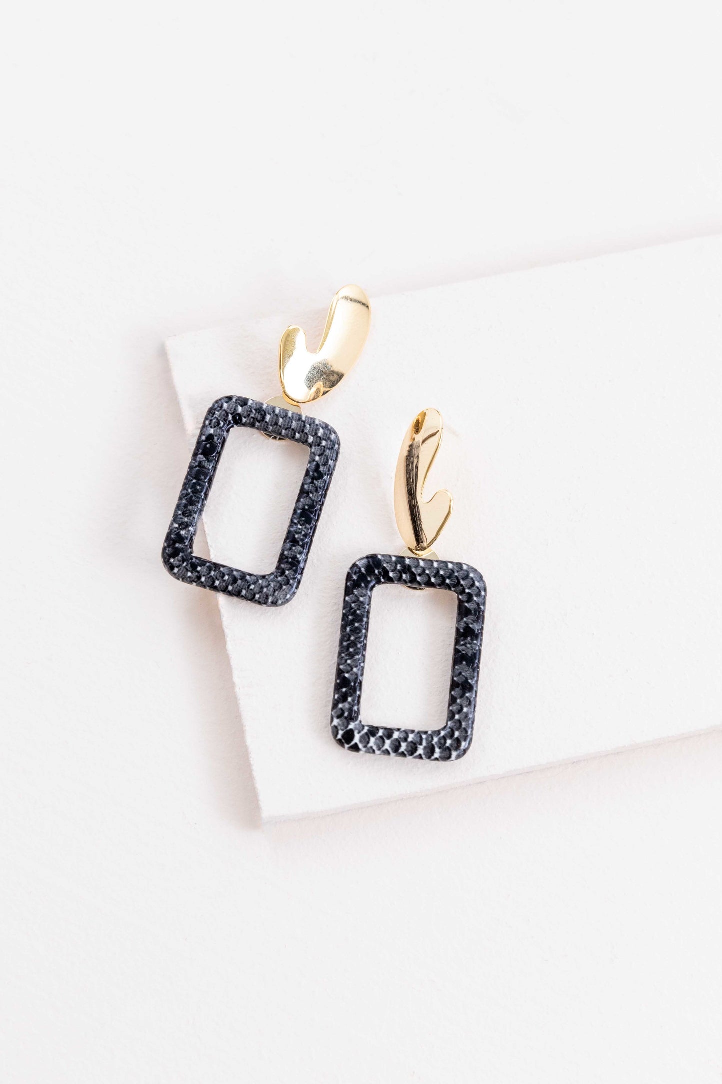 Night Out Dangle Earrings (14K) | Black