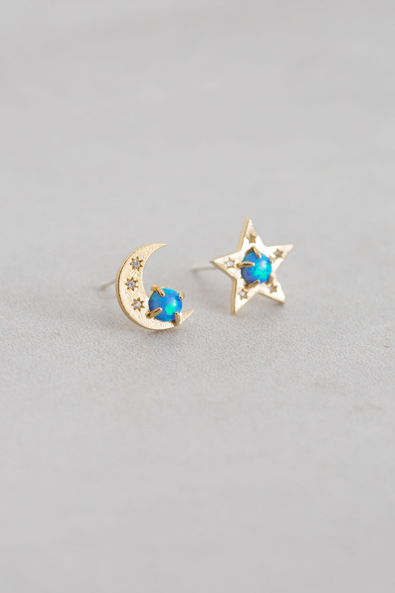 Pixum Celestial Stone Earrings
