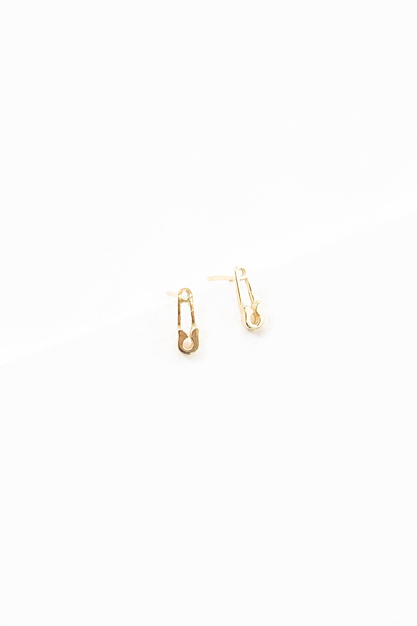 Safety Pin Stud Earrings (24K)