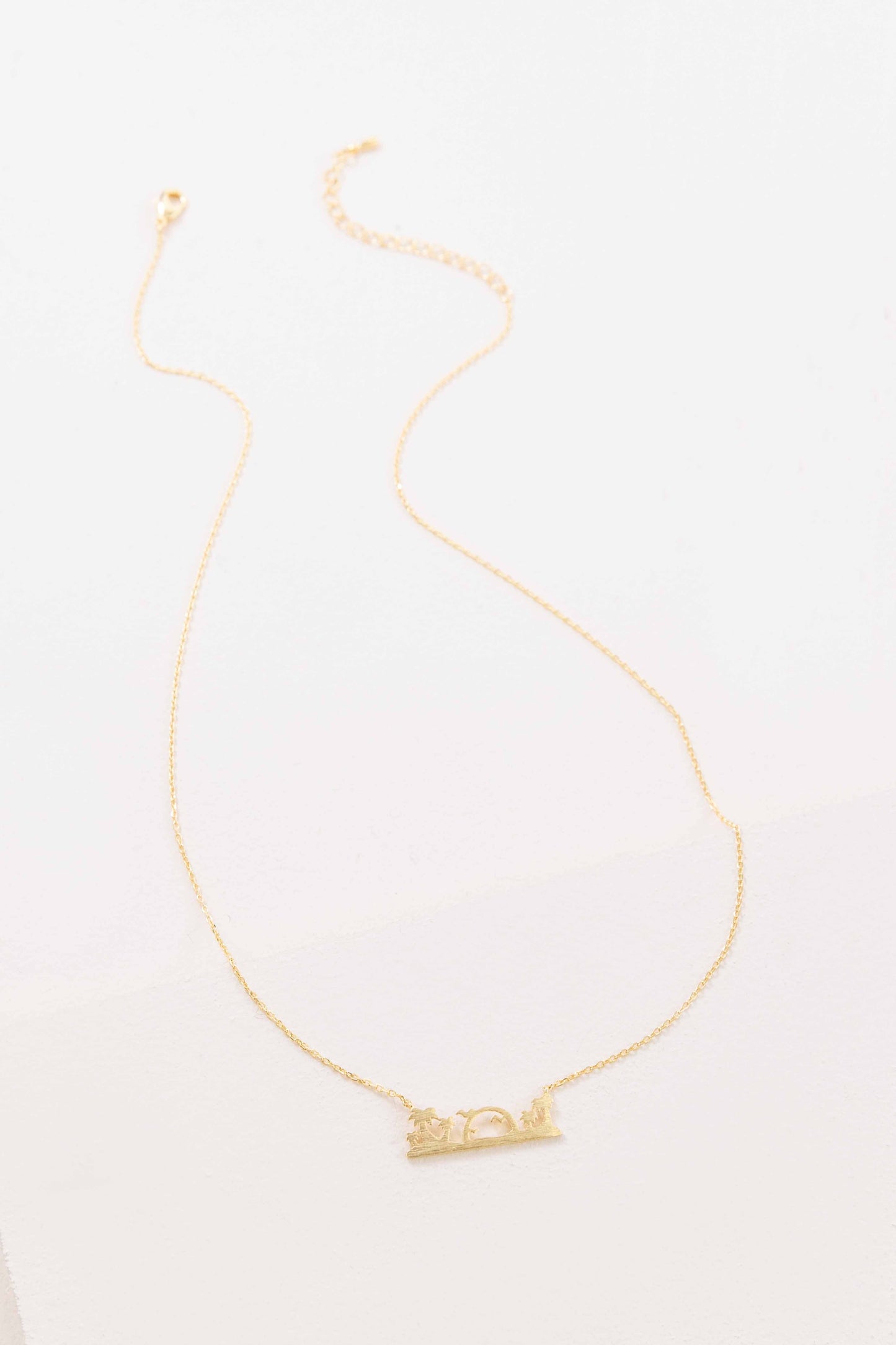 Sunset Beach Necklace | Gold