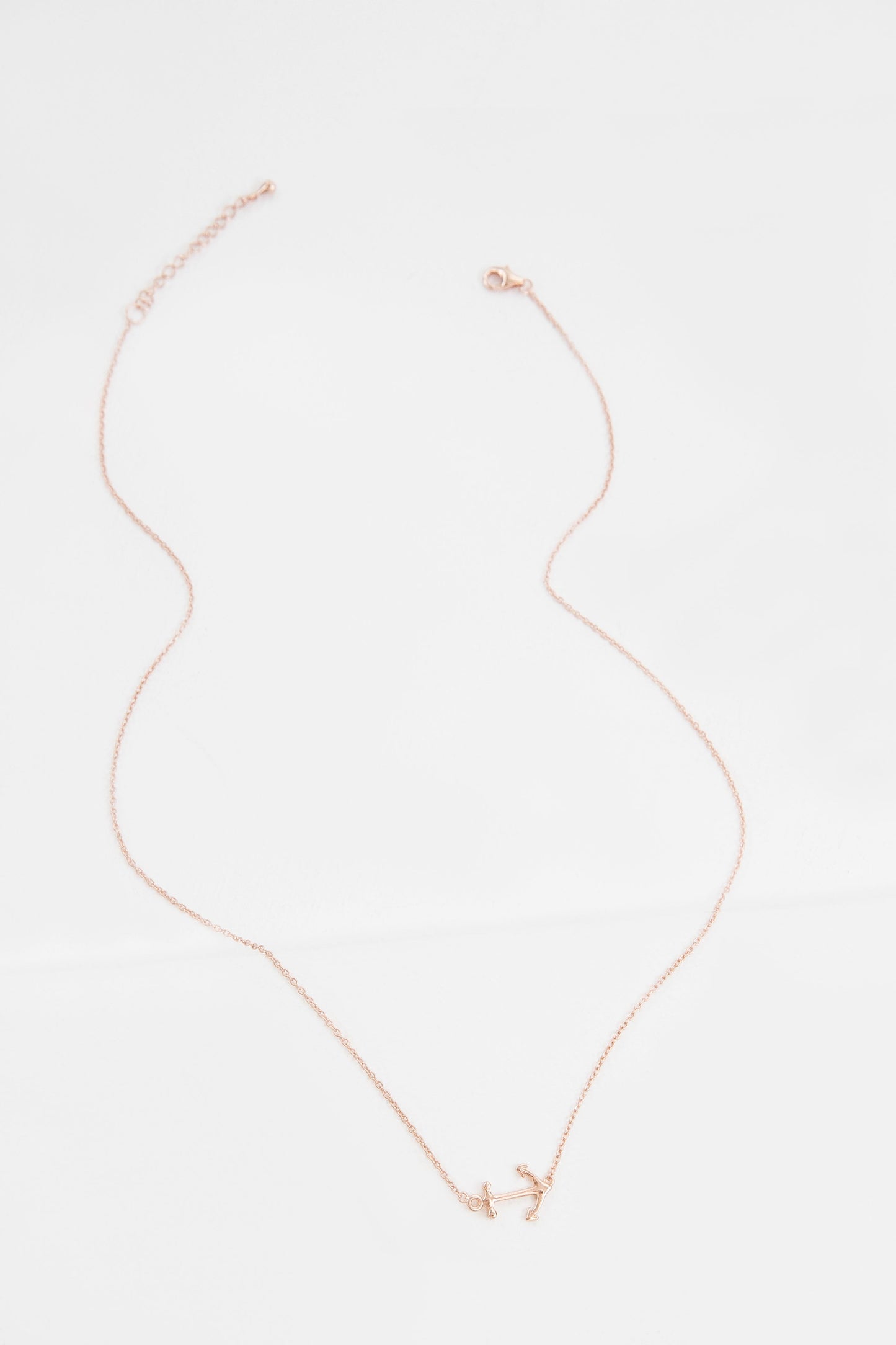 Anchor Necklace (18K & 24K Gold)