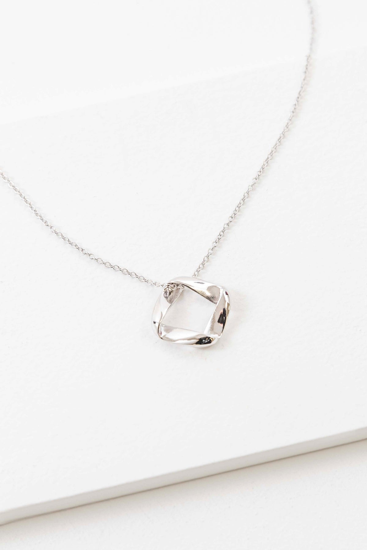 Folded Square Necklace (sterl.)