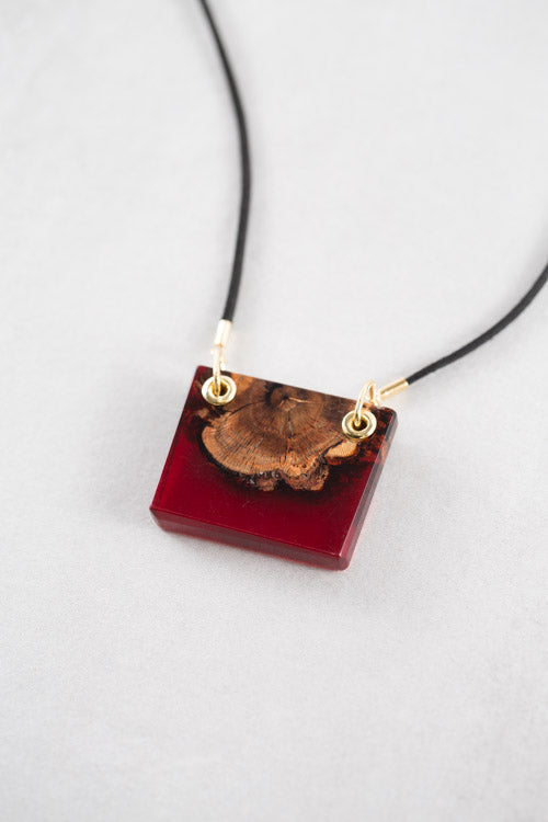 Sanaa Pendant Necklace