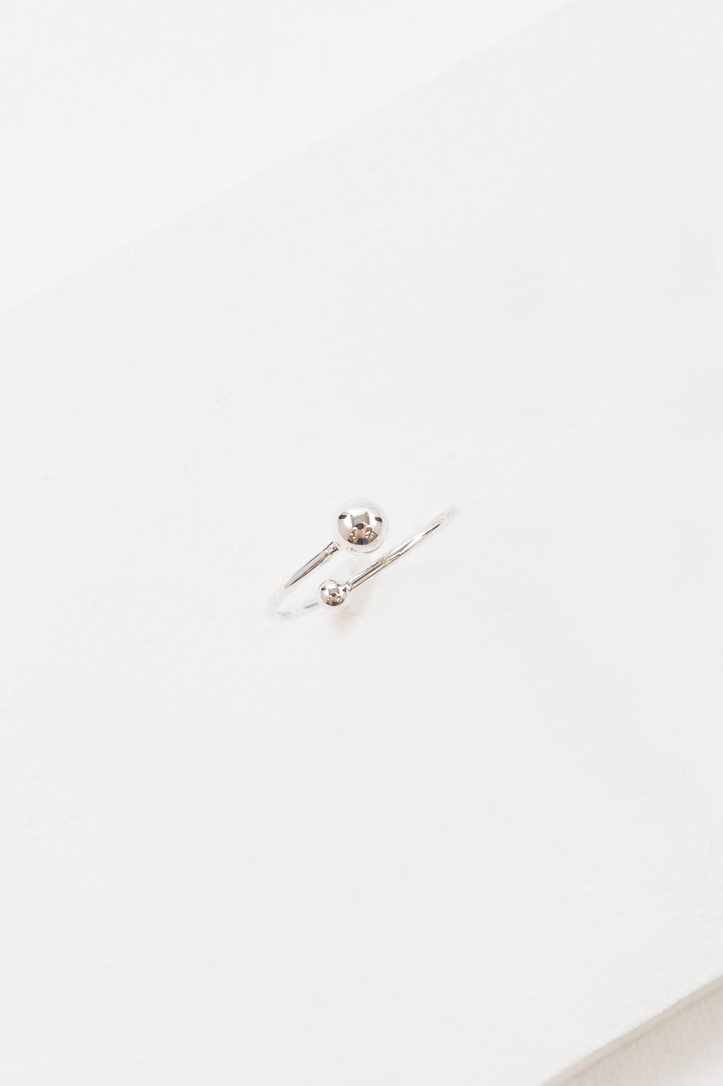 Sphere Wraparound Ring