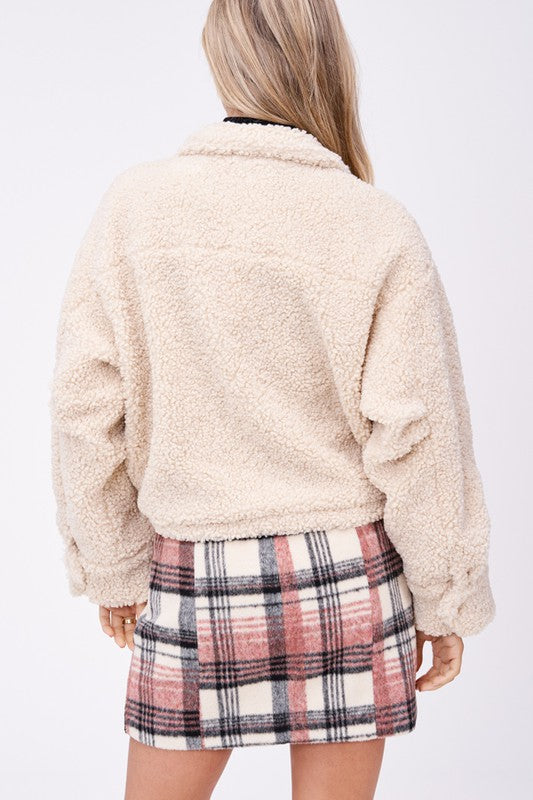 Sherpa Jacket With Front Pockets | Modern Boutique Fashion