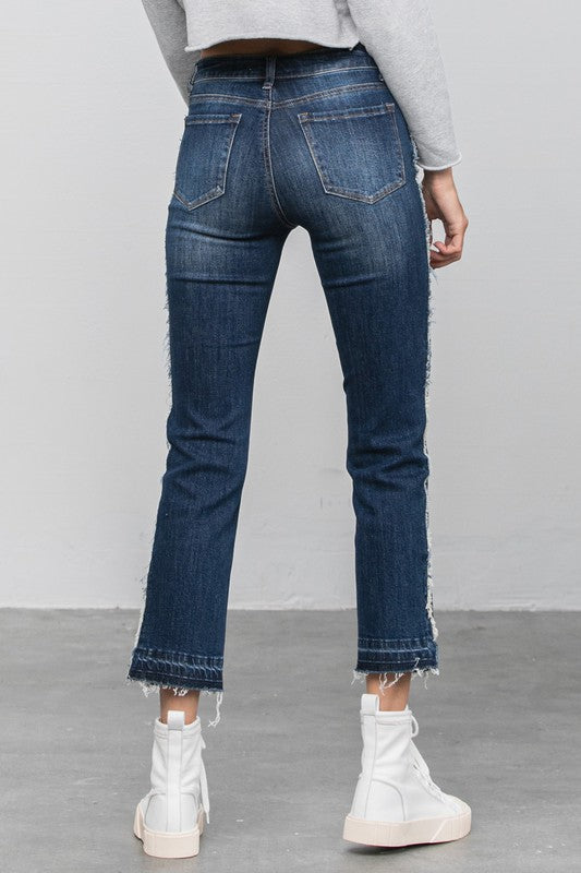 Frayed Hem Cropped Straight Jeans | Modern Boutique Fashion