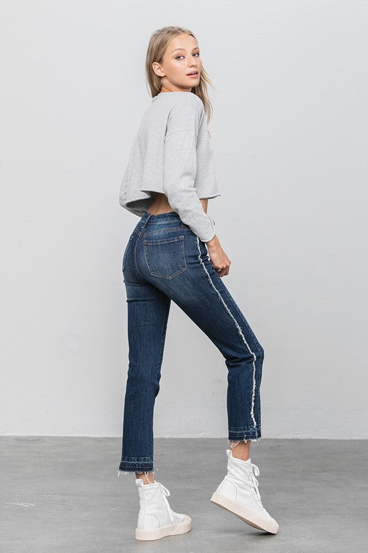 Frayed Hem Cropped Straight Jeans | Modern Boutique Fashion