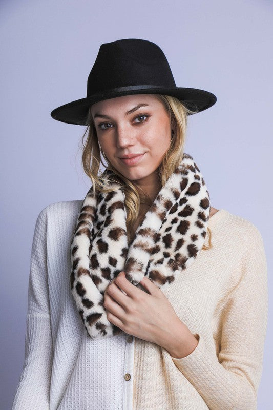 Faux Fur Leopard Scarf | Modern Boutique Fashion