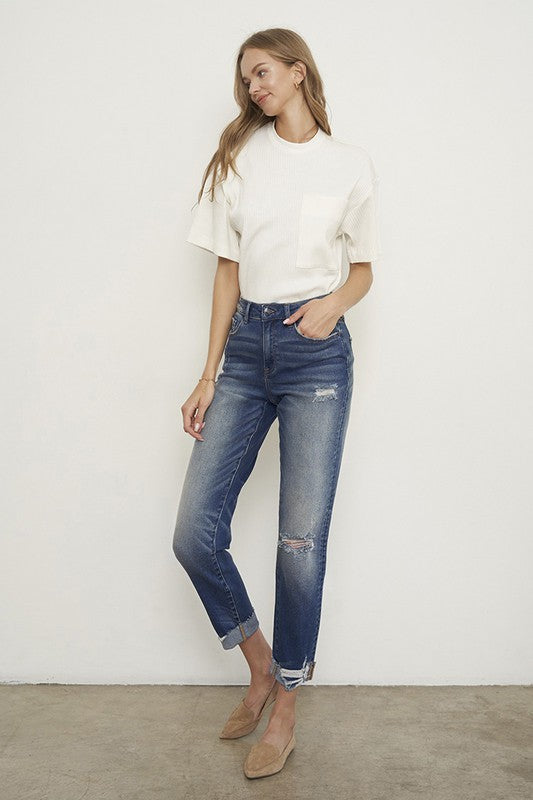 Relaxed Boyfriend Jeans | Modern Boutique Fashion