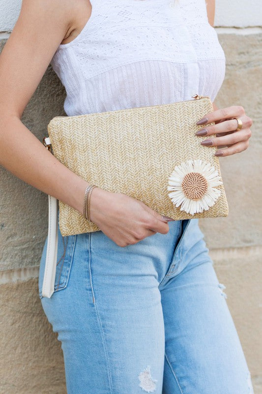 Daisy Wristlet Clutch | Modern Boutique Fashion