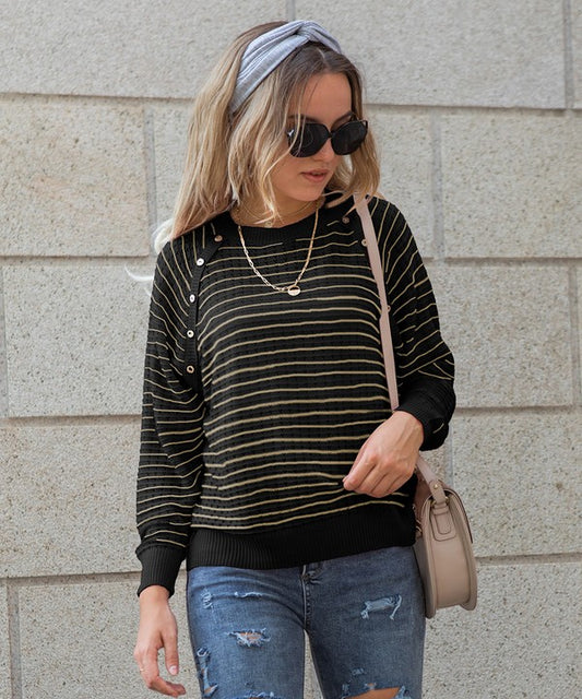 Striped Pattern Raglan Sleeve Sweater | Modern Boutique Fashion
