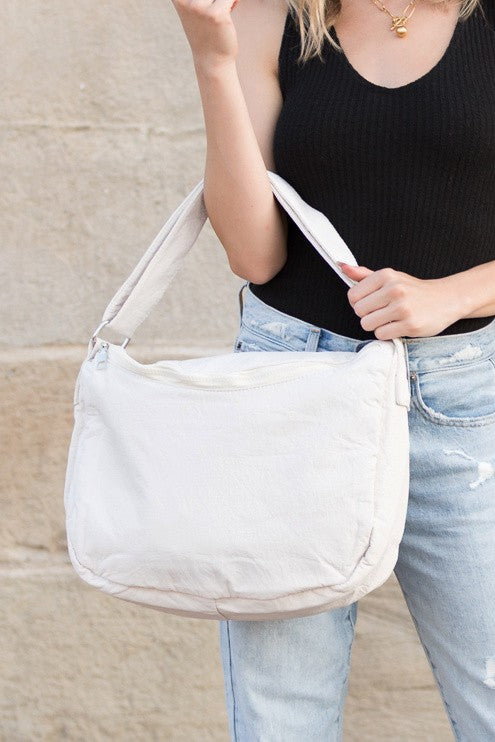 Lula Everywhere Nylon Messenger | Modern Boutique Fashion