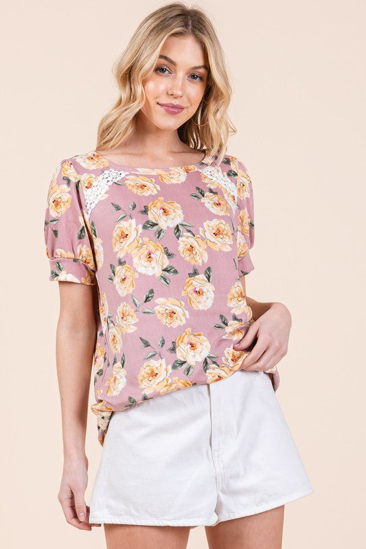 Lace Detailed Short Sleeve Top
