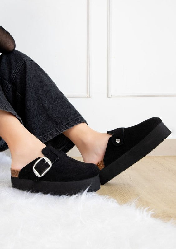 Jasmine Slip On Platform Clog | Modern Boutique Fashion