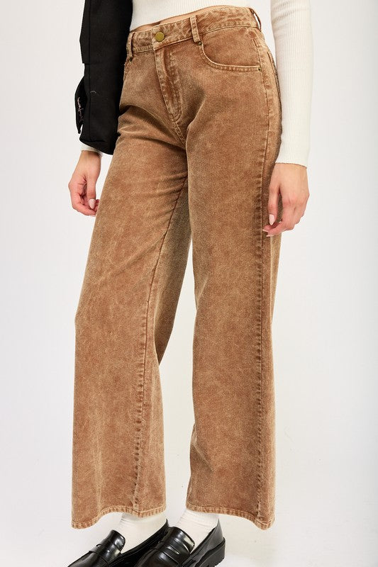 Distrassed Corduroy Pants | Modern Boutique Fashion