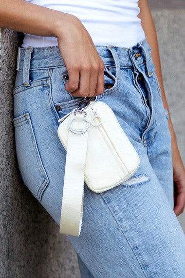 Dakota Wristlet Id Wallet Pouch | Modern Boutique Fashion