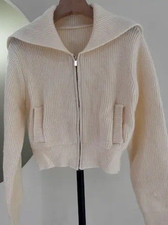 Zipper Sweater | Modern Boutique Fashion