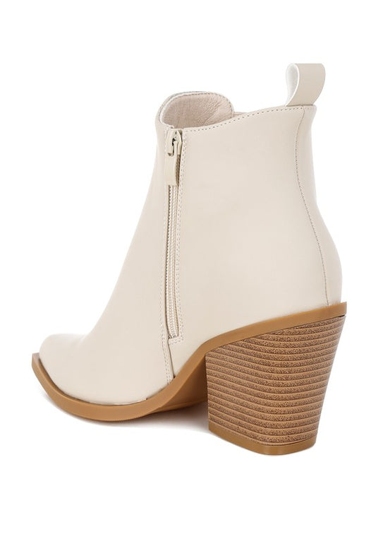 Melt Down Glitter Star Detail Chelsea Boots | Modern Boutique Fashion