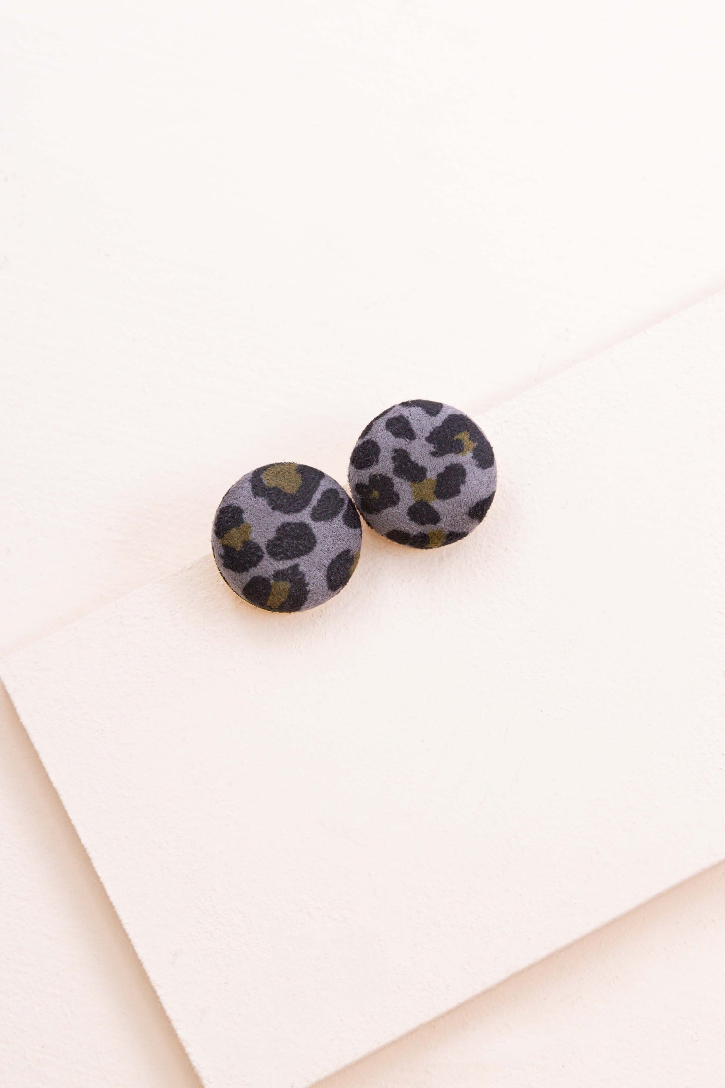 Animal Print Stud Earrings | Gray