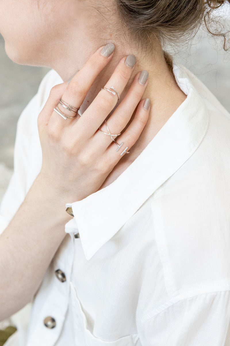 Waves of Grace Band Ring