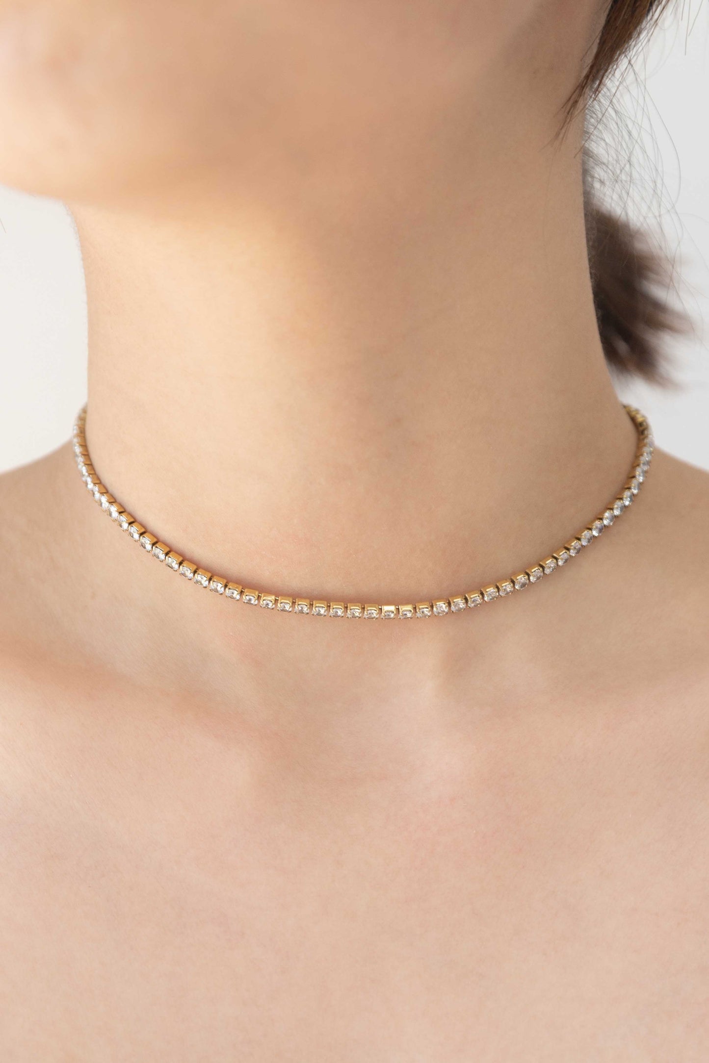 Round Stone Tennis Necklace | Gold