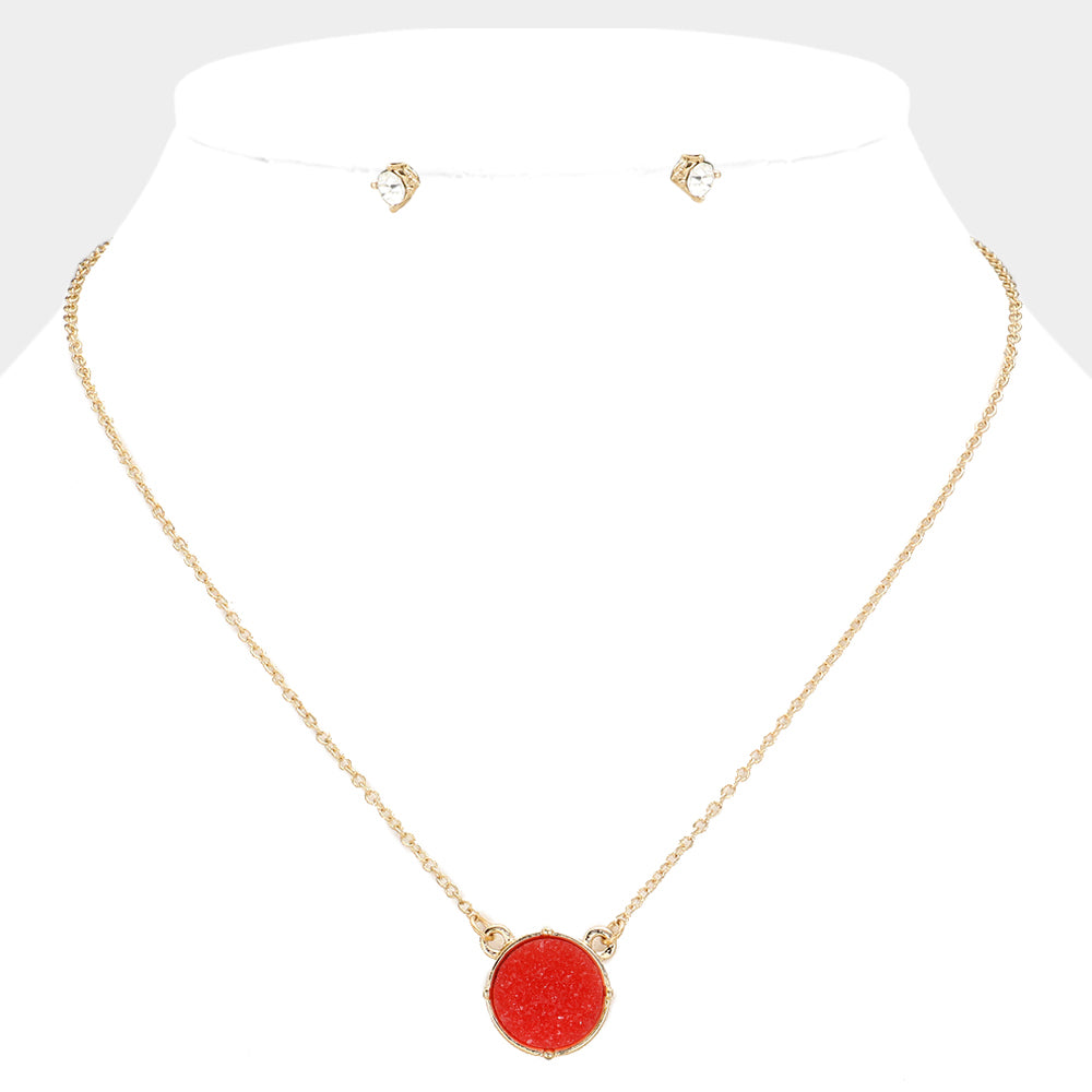 Druzy Stone Pendant Necklace