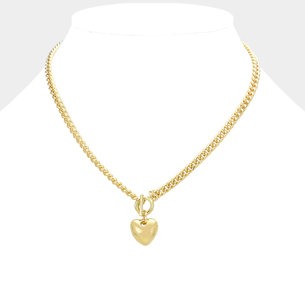 Heart pendant toggle necklace