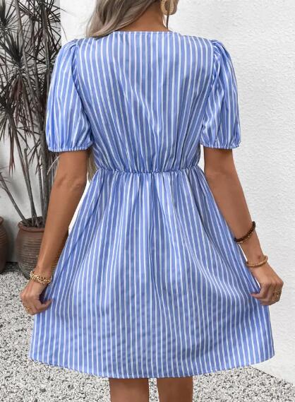 Miss Sparkling Bow Detail Keyhole Neck Puff Sleeve Mini Dress