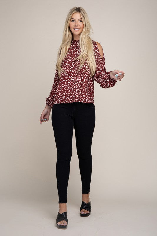 Ditsy Floral Print Split Sleeve Blouse