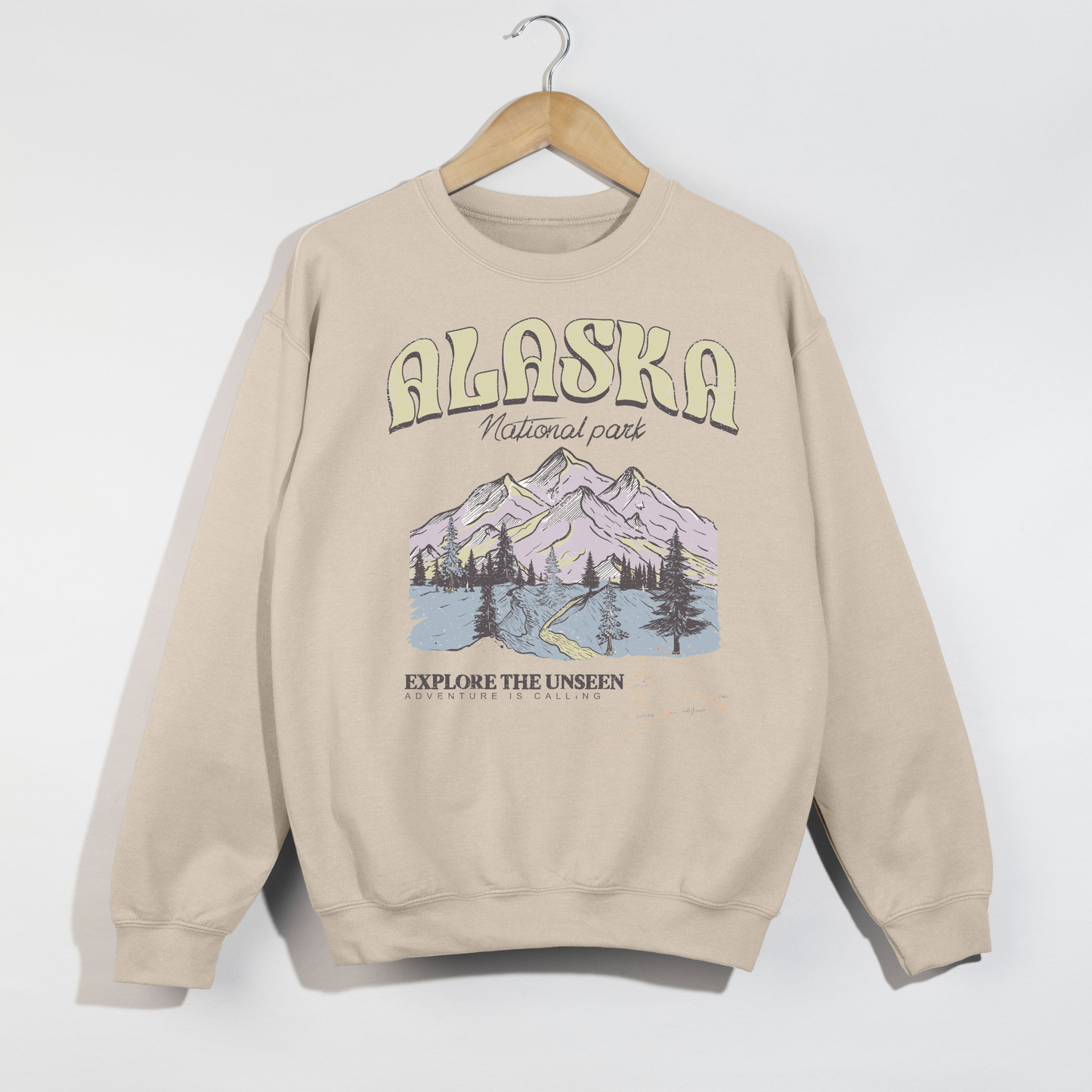 Alaska National Park Crewneck Sweatshirt | Vintage Mountain Graphic Sweatshirt