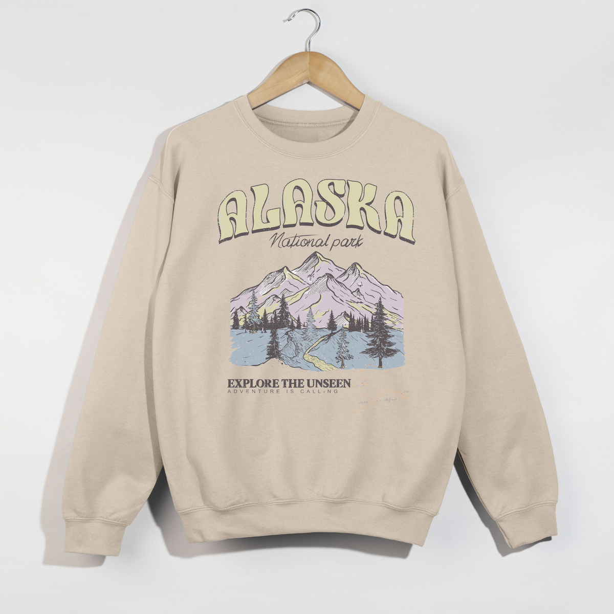 Alaska National Park Crewneck Sweatshirt | Vintage Mountain Graphic Sweatshirt
