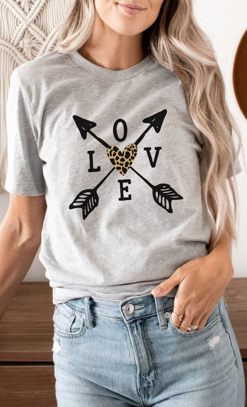 Love Metallic Leopard Heart Arrows Graphic Tee - ShopModernEmporium