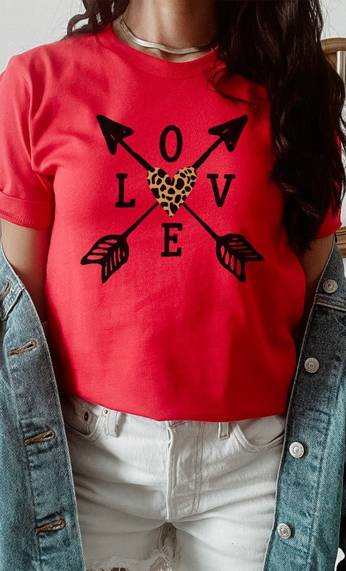 Love Metallic Leopard Heart Arrows Graphic Tee - ShopModernEmporium