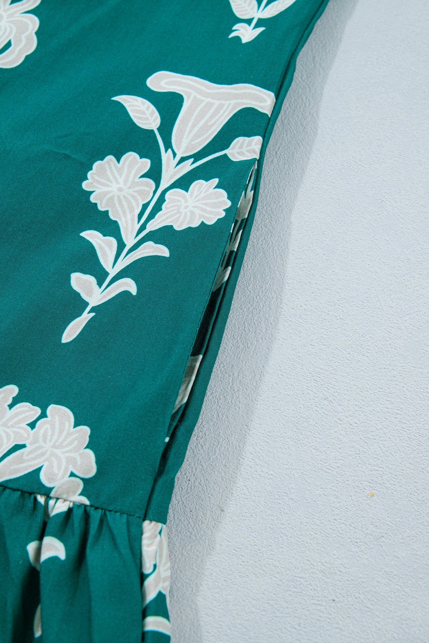 Floral Frilled V-Neck Puff Sleeve Mini Dress