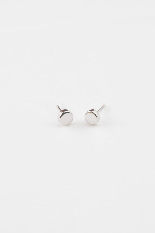 Polished Circle Stud Earrings