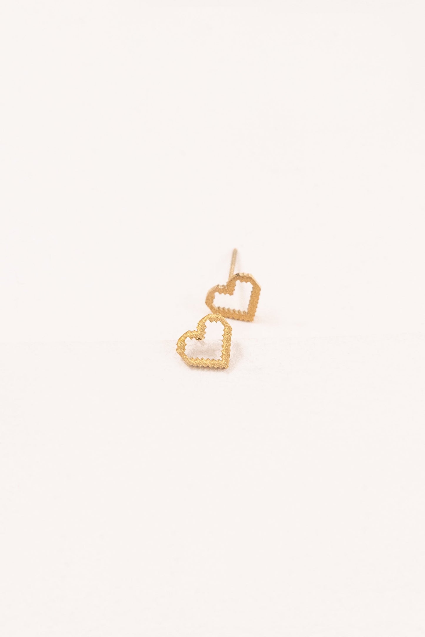8-Bit Heart Earrings (14K)