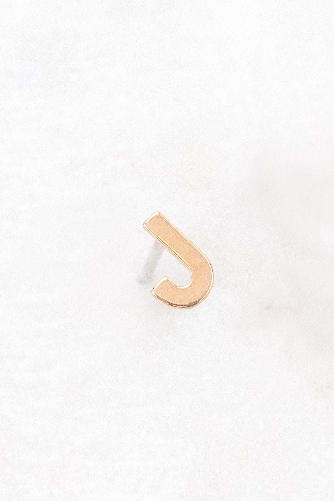 Alphabet Earring (14K Gold)