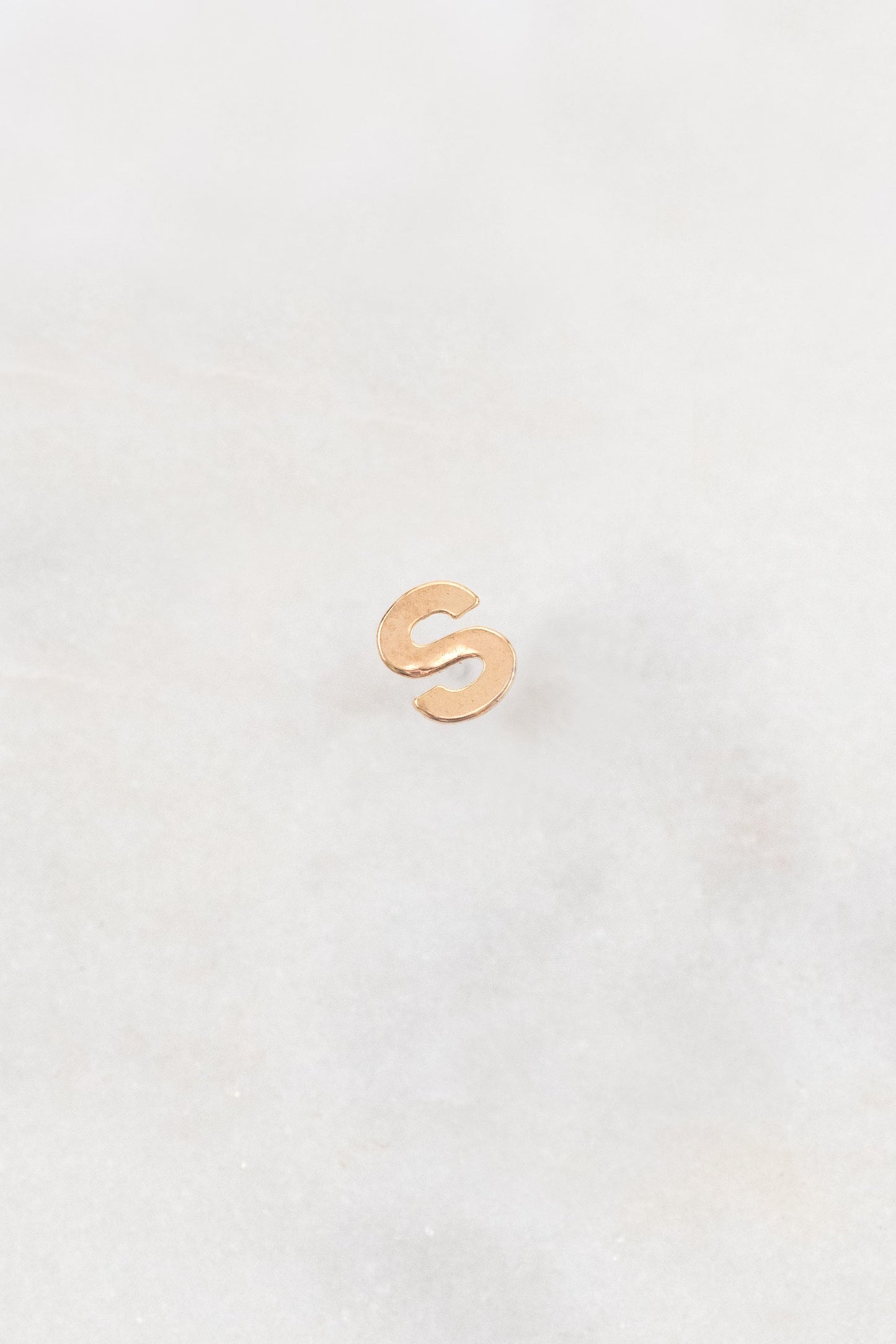 Alphabet Earring (14K Gold)