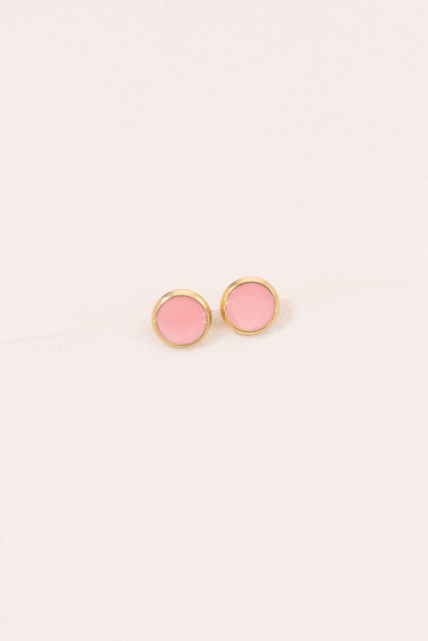 10mm Palette Earrings | Bubble Gum Pink (14K)