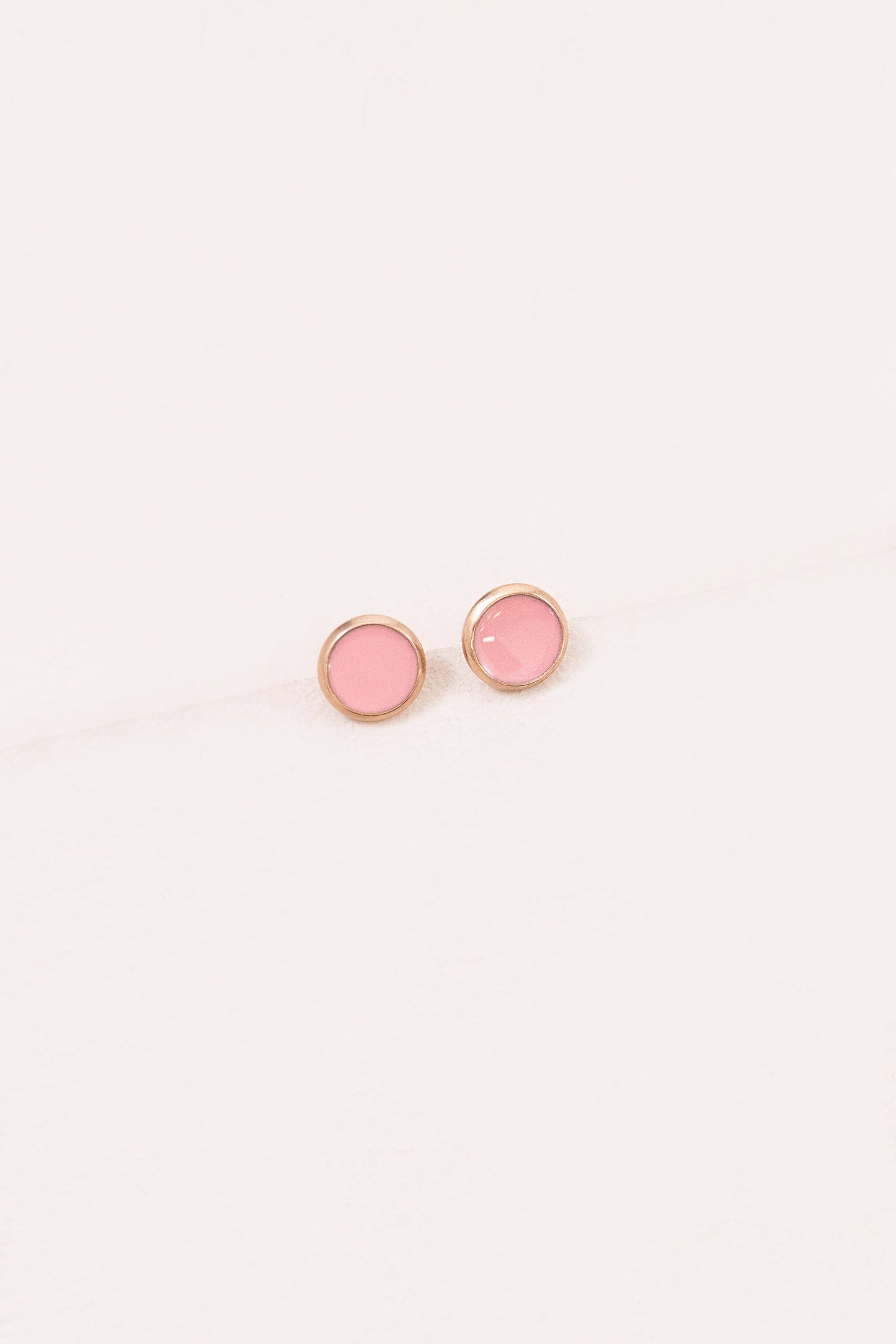 10mm Palette Earrings | Bubble Gum Pink (14K)