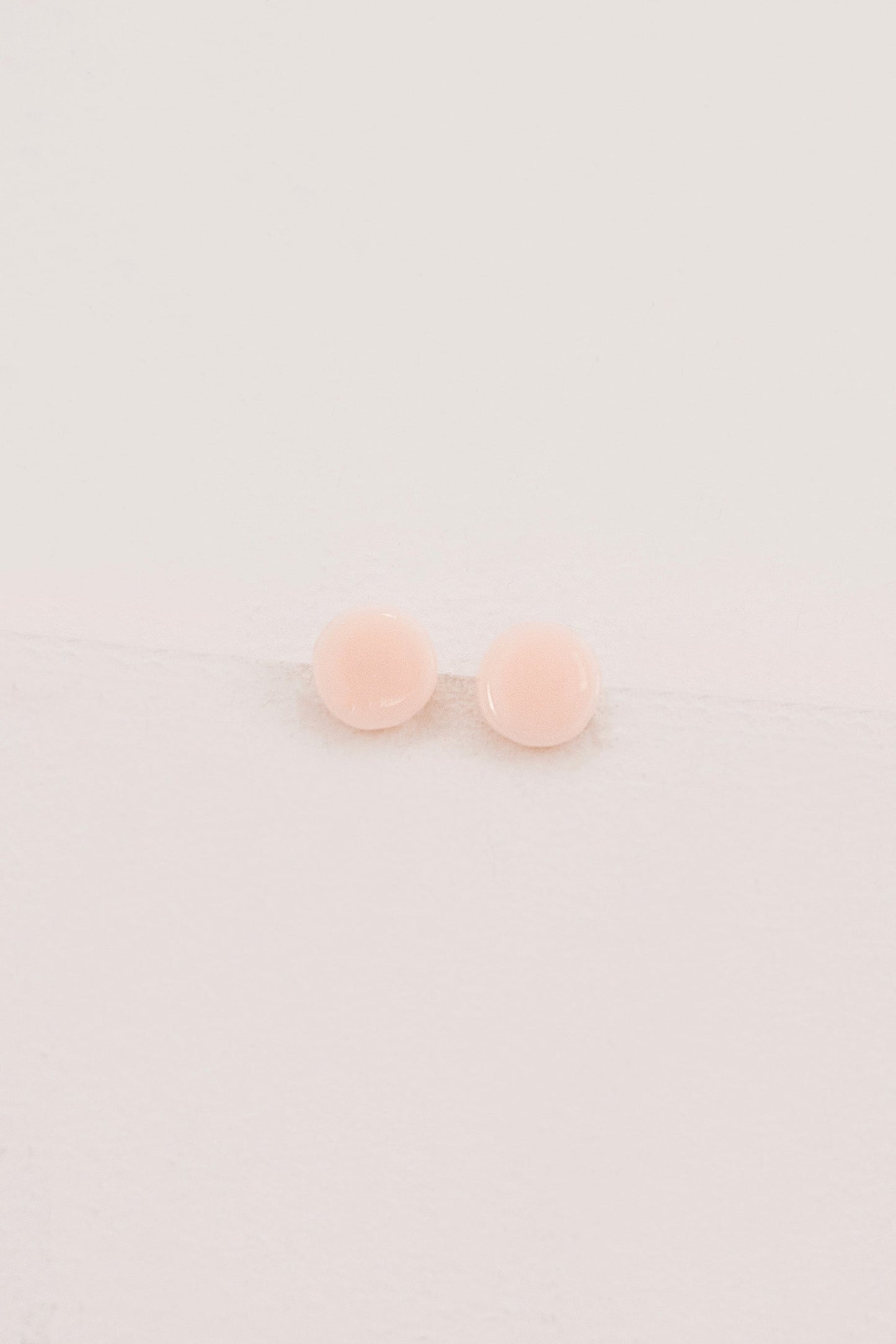Porsha Circle Stud Earrings | Peach