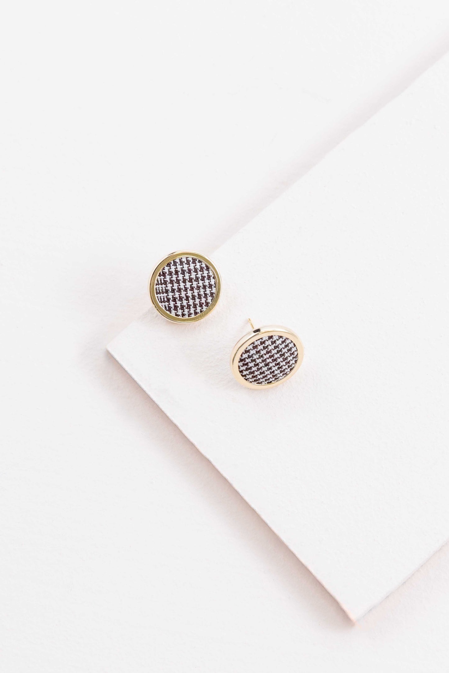 Old School Earrings (14K) | Pure Houndstooth