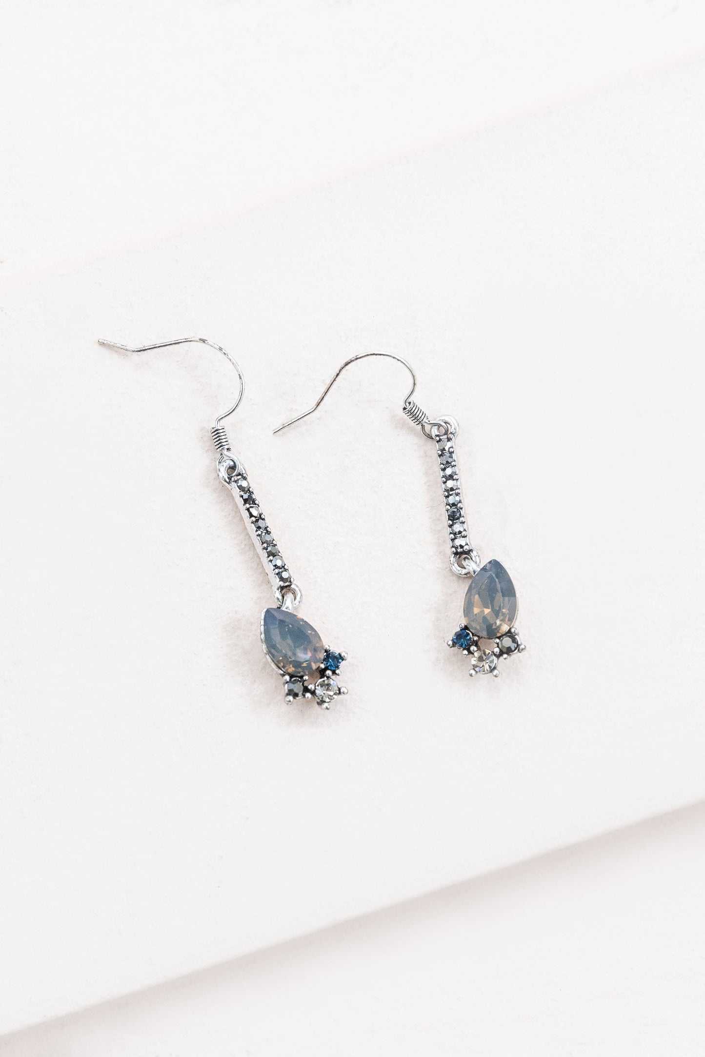 Talon Dangle Earrings | Silver