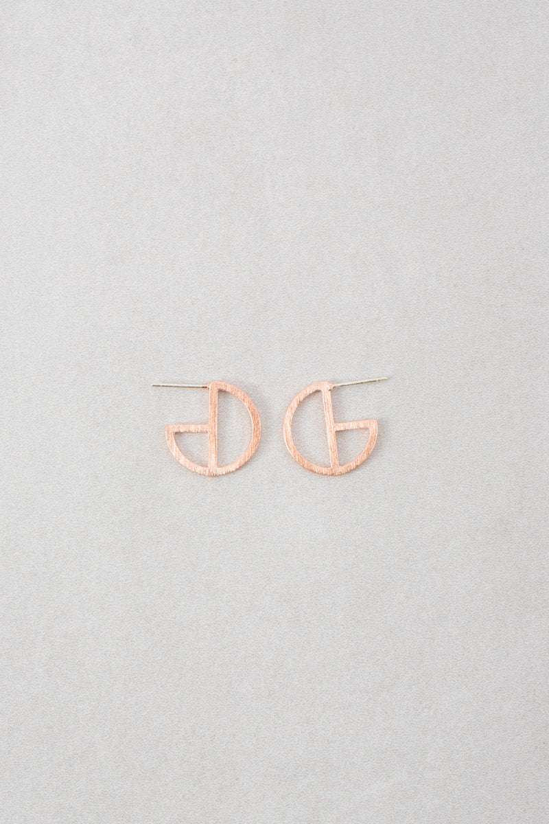 Clear Signs Wind Up Earrings