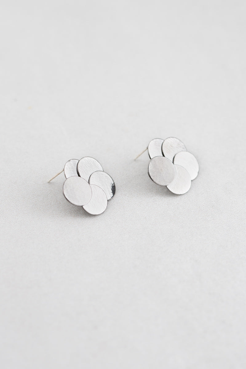 Round and Round Earrings | Gunmetal