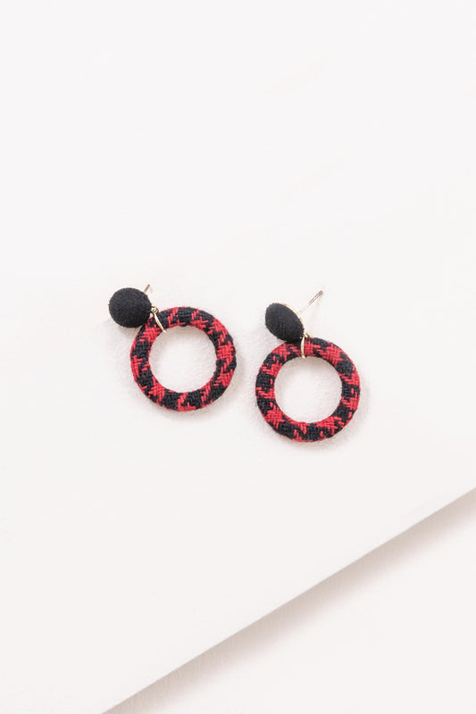 Go Getter Houndstooth Earrings | Red